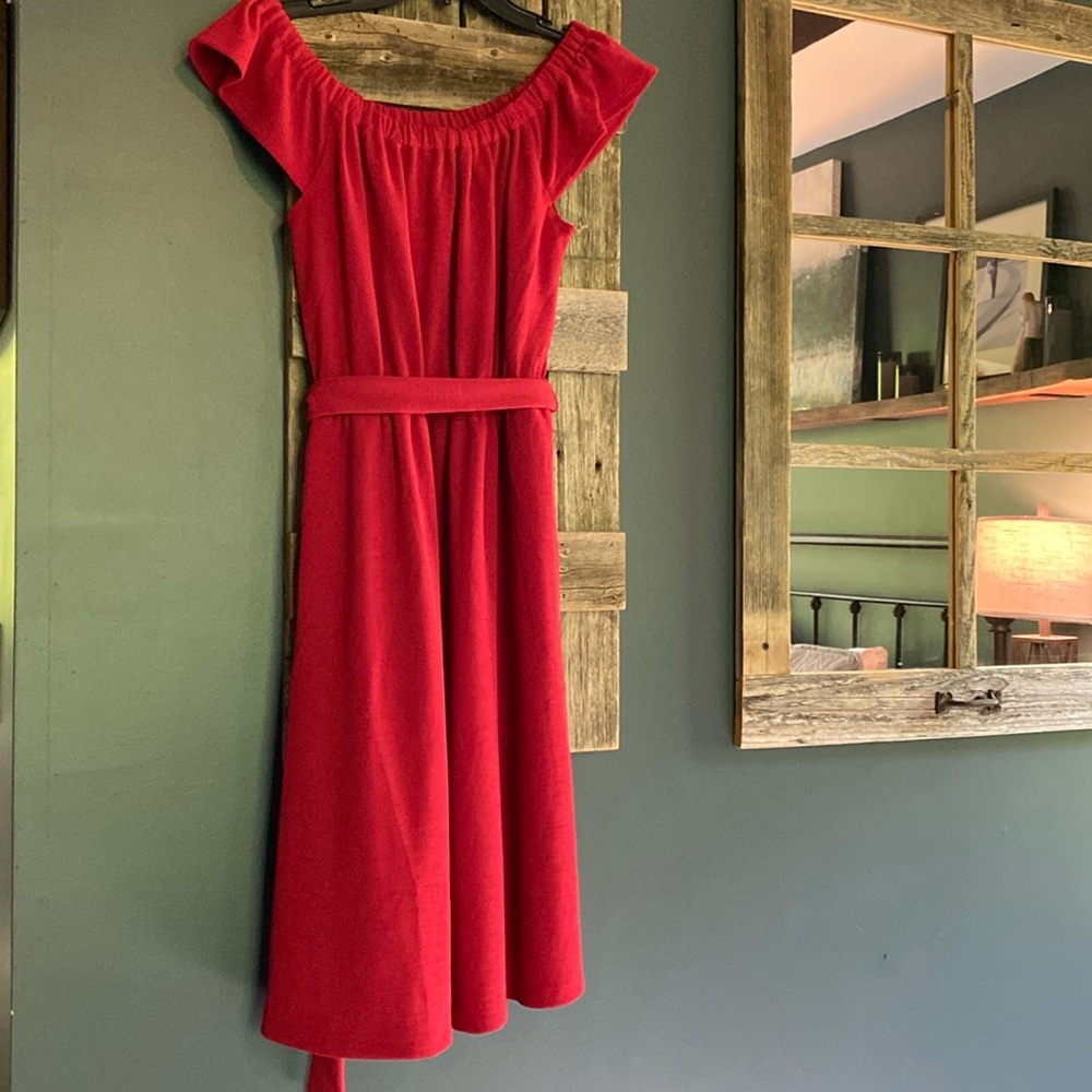 Banana Republic Red Ruffled Off the Shoulder Dress (NWOT)